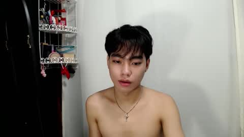 Snapshot of mingkla_man chatting on 03-09-26, 03:54 mingkla_man online show from 03-09-26, 03:54