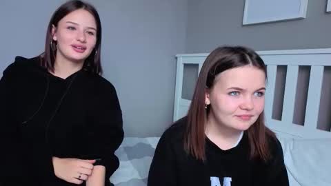 KarinaLeila online show from 10-03-25, 06:10