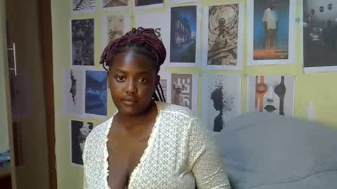 mini_karee online show from 03-19-26, 04:55