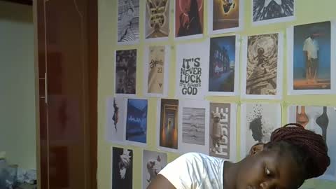 mini_karee online show from 03-24-26, 08:03