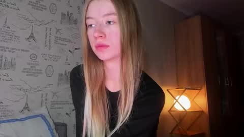 Amelia online show from 11-02-25, 06:32