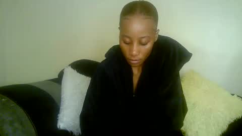 minieme001 online show from 03-23-26, 04:00