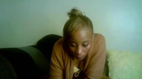 minieme001 online show from 03-29-26, 07:47