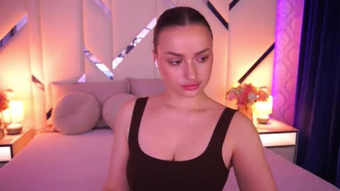 minifox_ online show from 03-29-26, 06:46