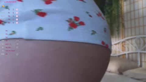 Snapshot of minirini chatting on 09-27-25, 03:17 Rina online show from 09-27-25, 03:17