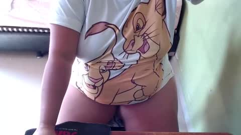 Snapshot of minnie_bbw69 chatting on 02-16-25, 01:49 Andrea online show from 02-16-25, 01:49