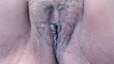 Snapshot of minnie_bbw69 chatting on 02-16-25, 04:53 Andrea online show from 02-16-25, 04:53