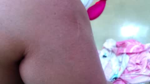 Snapshot of minnie_bbw69 chatting on 02-20-25, 06:24 Andrea online show from 02-20-25, 06:24