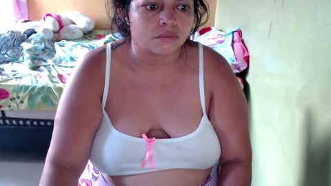 Snapshot of minnie_bbw69 chatting on 03-01-25, 11:28 Andrea online show from 03-01-25, 11:28