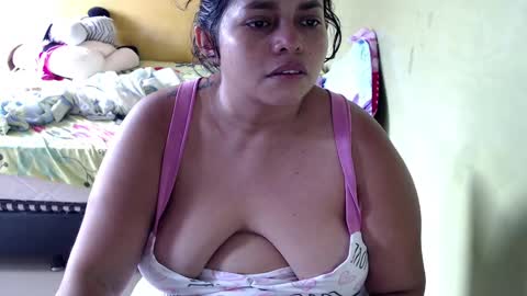 Snapshot of minnie_bbw69 chatting on 03-03-25, 11:55 Andrea online show from 03-03-25, 11:55