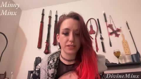 Minx online show from 12-16-24, 12:37