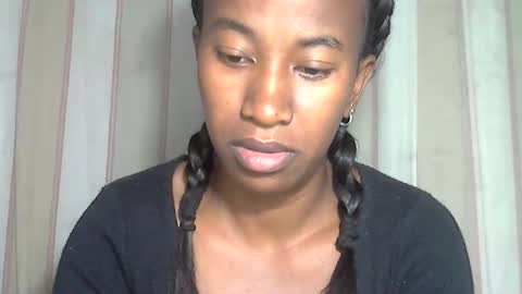 minouch211907 online show from 01-06-26, 01:09