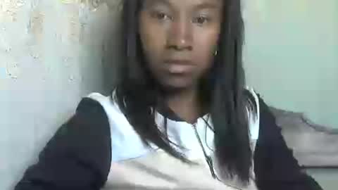 minouch211907 online show from 06-17-26, 01:52