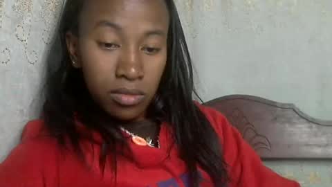 minouch211907 online show from 06-18-26, 01:39