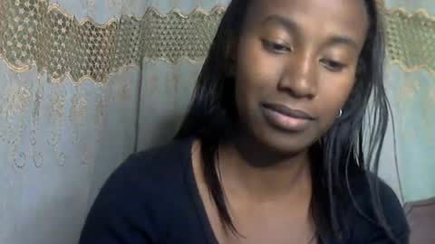 minouch211907 online show from 06-21-26, 04:09