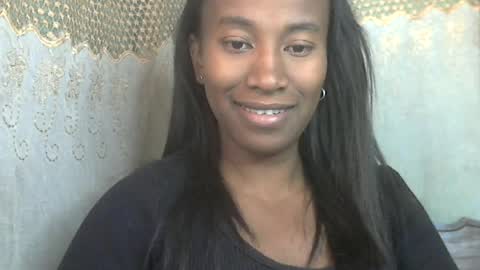minouch211907 online show from 06-26-26, 09:14