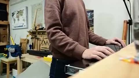 mintmagnificent online show from 10-22-25, 10:42