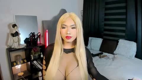 MARIANE online show from 02-20-26, 05:35