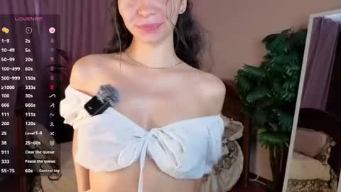 Mio online show from 06-19-26, 03:00