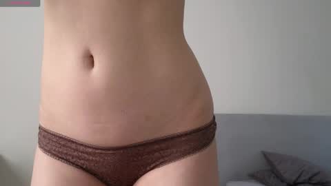 lia online show from 05-04-26, 07:48
