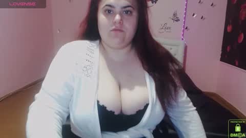 mira_cle_ online show from 05-11-26, 07:36