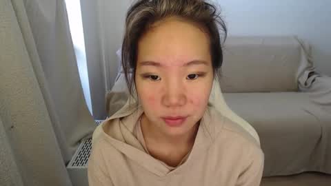 mira_g online show from 09-24-25, 06:28