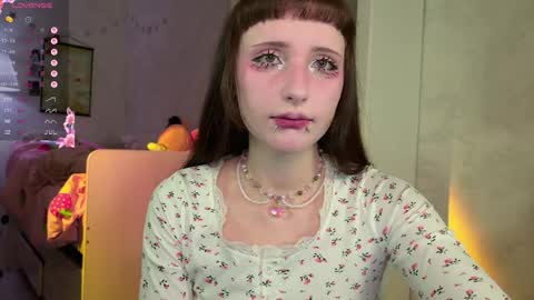 Snapshot of mira_jadee chatting on 04-01-26, 10:07 Mira online show from 04-01-26, 10:07