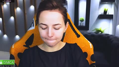 Snapshot of mira_mermayd chatting on 12-08-24, 01:13 Mira online show from 12-08-24, 01:13