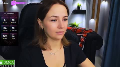 Snapshot of mira_mermayd chatting on 12-14-24, 01:17 Mira online show from 12-14-24, 01:17