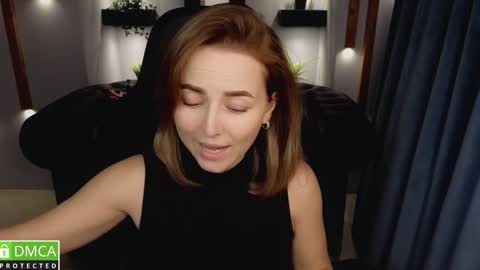 Snapshot of mira_mermayd chatting on 01-03-25, 08:10 Mira online show from 01-03-25, 08:10