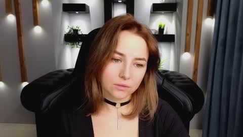 Snapshot of mira_mermayd chatting on 01-11-25, 01:16 Mira online show from 01-11-25, 01:16