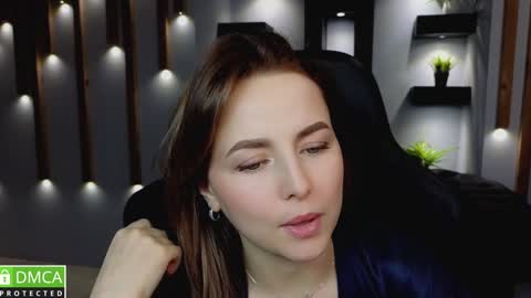 Snapshot of mira_mermayd chatting on 01-18-25, 07:17 Mira online show from 01-18-25, 07:17