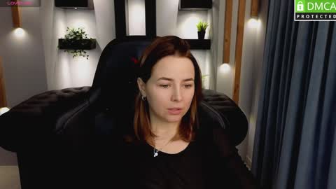 Snapshot of mira_mermayd chatting on 01-28-25, 08:25 Mira online show from 01-28-25, 08:25