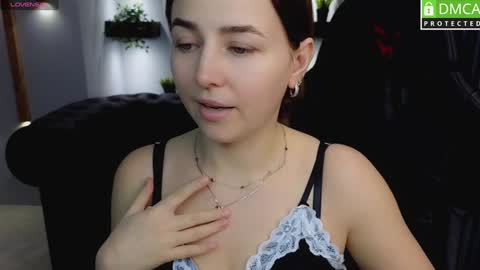 Snapshot of mira_mermayd chatting on 01-30-25, 04:16 Mira online show from 01-30-25, 04:16