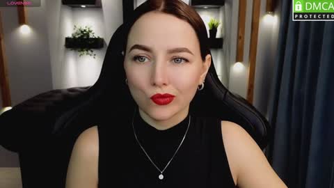 Snapshot of mira_mermayd chatting on 02-02-25, 01:23 Mira online show from 02-02-25, 01:23