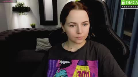 Snapshot of mira_mermayd chatting on 02-25-25, 08:25 Mira online show from 02-25-25, 08:25