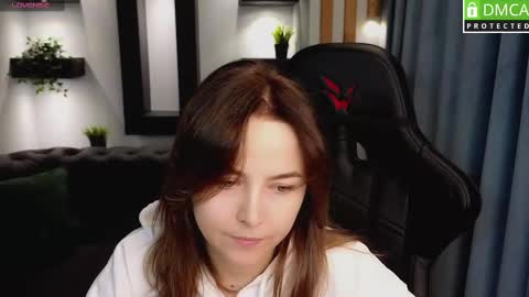 Snapshot of mira_mermayd chatting on 03-02-25, 08:05 Mira online show from 03-02-25, 08:05