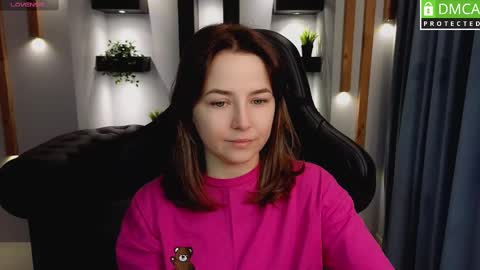 Snapshot of mira_mermayd chatting on 03-05-25, 08:10 Mira online show from 03-05-25, 08:10