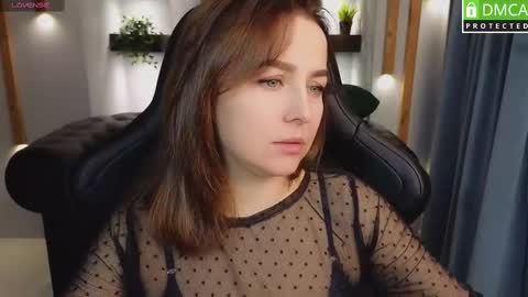 Snapshot of mira_mermayd chatting on 03-07-25, 05:08 Mira online show from 03-07-25, 05:08