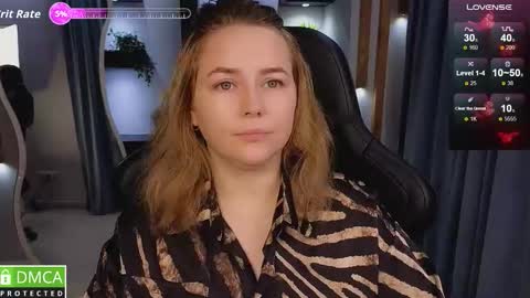 Snapshot of mira_mermayd chatting on 11-09-25, 01:15 Mira online show from 11-09-25, 01:15