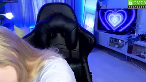 Mira online show from 05-31-26, 01:25