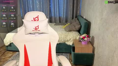 Tanita online show from 06-24-26, 01:04