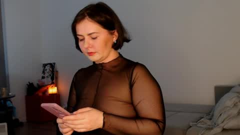 Snapshot of miradiaz chatting on 04-18-26, 09:37 Meera online show from 04-18-26, 09:37