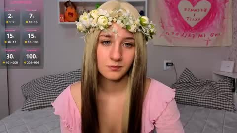 Cassie online show from 05-12-26, 05:32