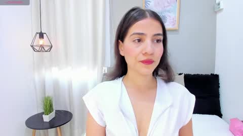 Snapshot of miranda_doll_ chatting on 09-09-25, 12:05 online show from 09-09-25, 12:05
