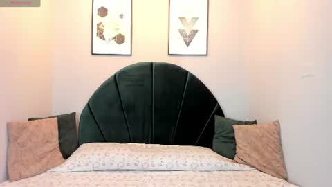    online show from 06-20-26, 12:08