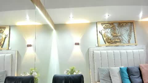    online show from 06-24-26, 12:04