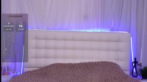 Mira online show from 09-19-25, 06:37