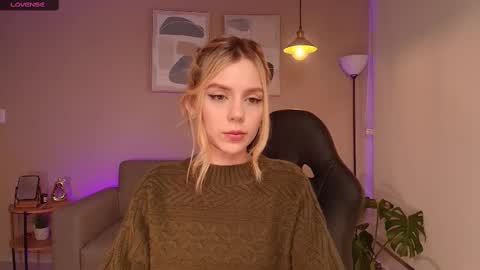 Miranda Shaw online show from 02-09-25, 11:36