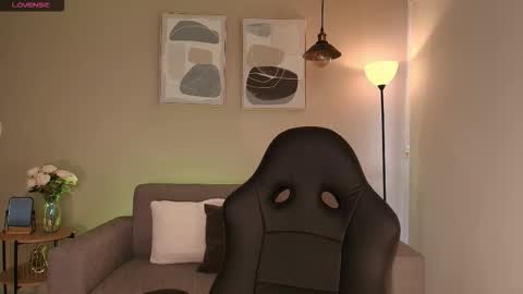 Miranda Shaw online show from 11-12-25, 09:47